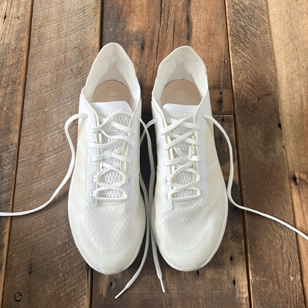 Adidas Avryn Running Shoes. sz 10.5 - Picture 5 of 7
